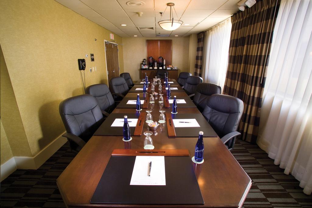 מלון Doubletree By Hilton נורווק מראה חיצוני תמונה